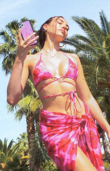 Wildflower - Pink Flames XR Phone Case