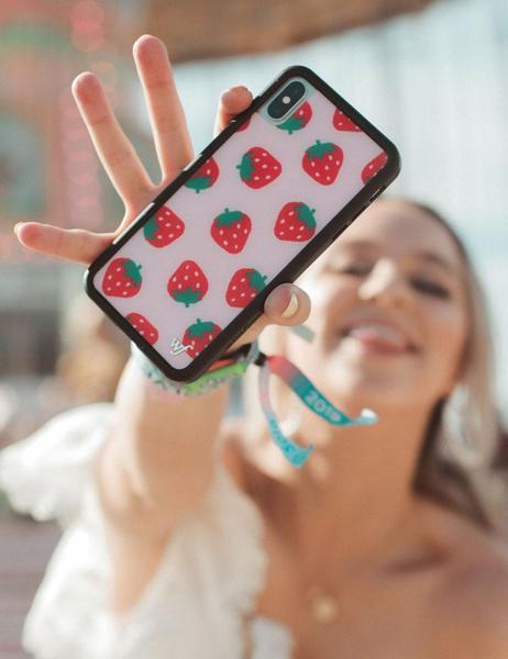 Wildflower - Strawberries iPhone 11 Pro Phone Case