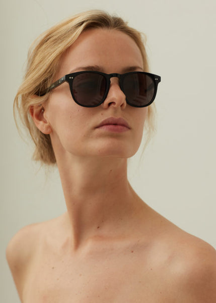 CHiMi - #001 47mm Berry Sunglasses / Black Lenses