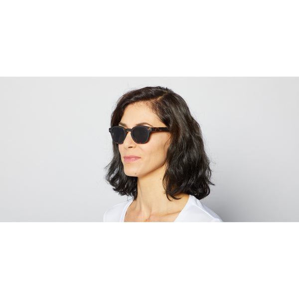 Izipizi - #C Tortoise Sunglasses / Grey +2.50 Lenses