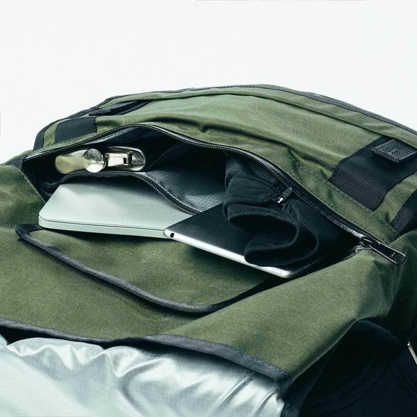 Mission Workshop - The Monty Advanced Olive HT500 Messenger Bag